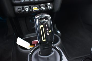 Voertuigafbeelding 19