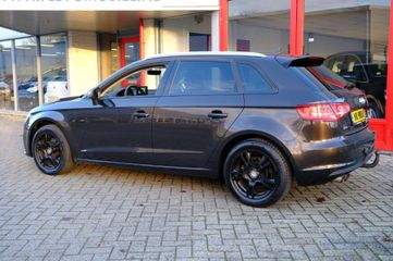 Voertuigafbeelding 28