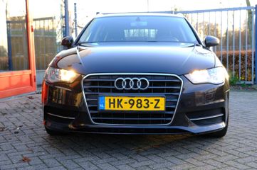 Voertuigafbeelding 6