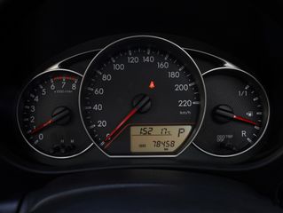 Voertuigafbeelding 6