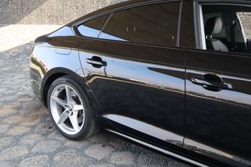 Voertuigafbeelding 30