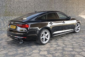 Voertuigafbeelding 33