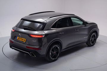 Voertuigafbeelding 16