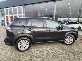 Voertuigafbeelding 4