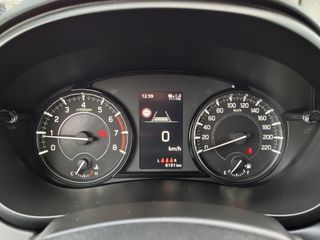 Voertuigafbeelding 9