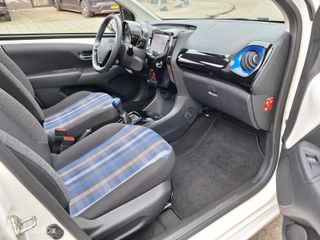 Voertuigafbeelding 14