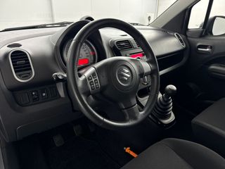 Voertuigafbeelding 12