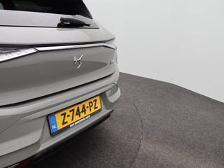 Voertuigafbeelding 36