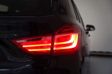 Voertuigafbeelding 37