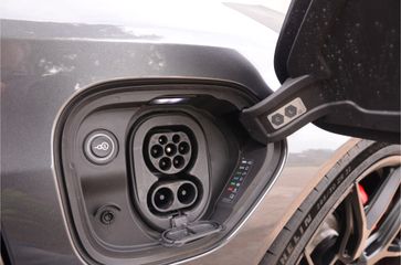 Voertuigafbeelding 32