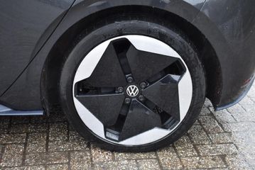 Voertuigafbeelding 4