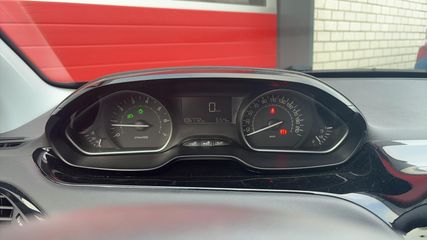 Voertuigafbeelding 4