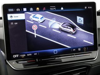 Voertuigafbeelding 6