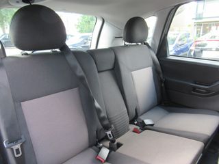 Voertuigafbeelding 14