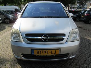 Voertuigafbeelding 17