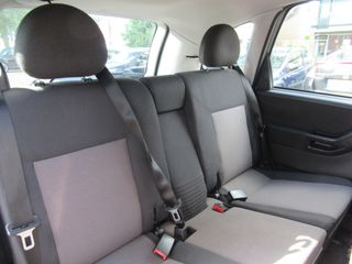 Voertuigafbeelding 21