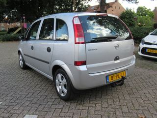 Voertuigafbeelding 3