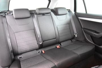 Voertuigafbeelding 18