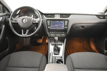 Voertuigafbeelding 8