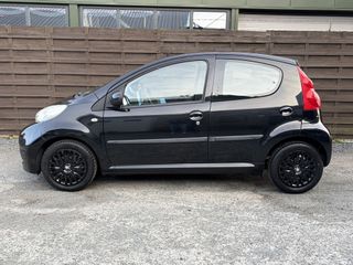 Voertuigafbeelding 12