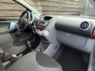 Voertuigafbeelding 7