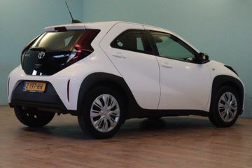 Voertuigafbeelding 5