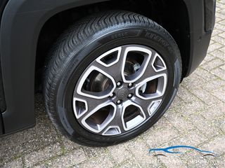 Voertuigafbeelding 35