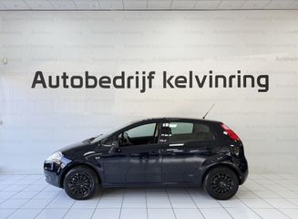 Voertuigafbeelding 4