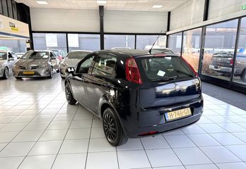 Voertuigafbeelding 8