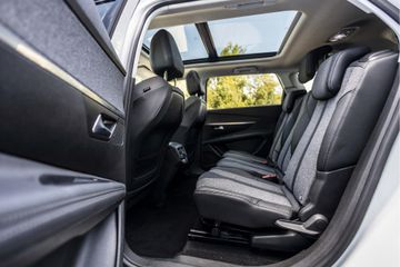 Voertuigafbeelding 14