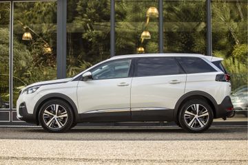 Voertuigafbeelding 7