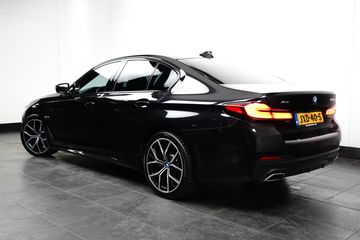 Voertuigafbeelding 4