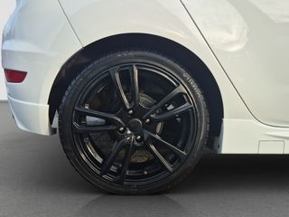 Voertuigafbeelding 30