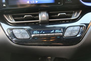 Voertuigafbeelding 9