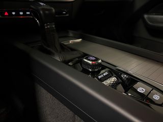 Voertuigafbeelding 44