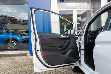 Voertuigafbeelding 16