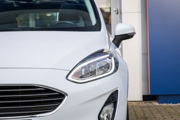 Voertuigafbeelding 8