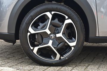 Voertuigafbeelding 20