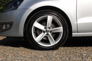 Voertuigafbeelding 3