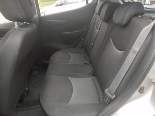 Voertuigafbeelding 11