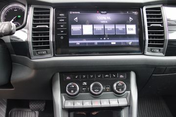 Voertuigafbeelding 30