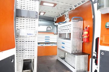 Voertuigafbeelding 12