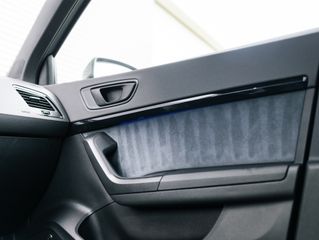 Voertuigafbeelding 44