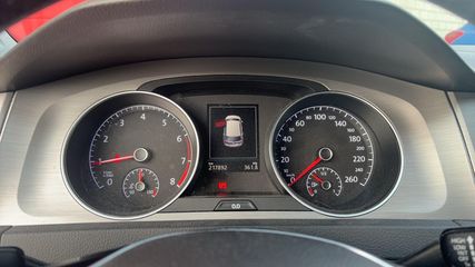 Voertuigafbeelding 4