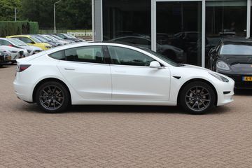 Voertuigafbeelding 2