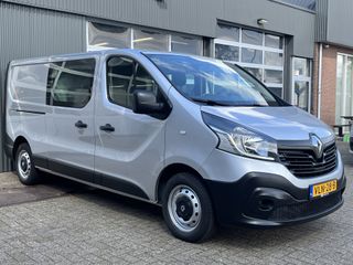 Renault Trafic - VVP-40-B - Polisa Lease
