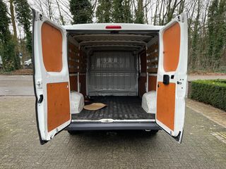 Voertuigafbeelding 5