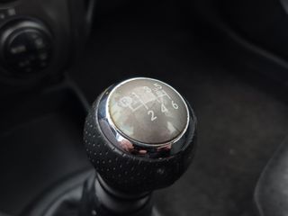 Voertuigafbeelding 15