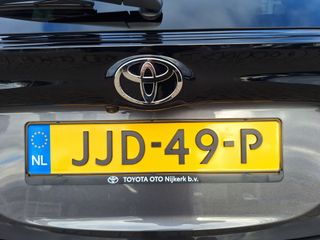 Voertuigafbeelding 8