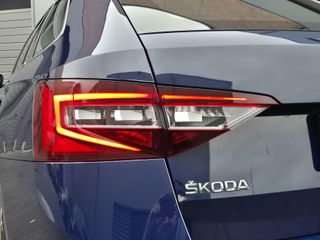 Voertuigafbeelding 11